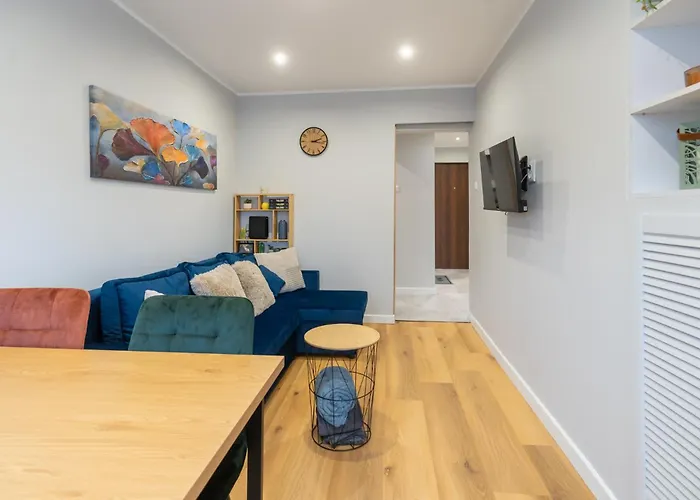 Spodek Citylight By Bookinghost